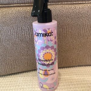 New Amina blow out spray